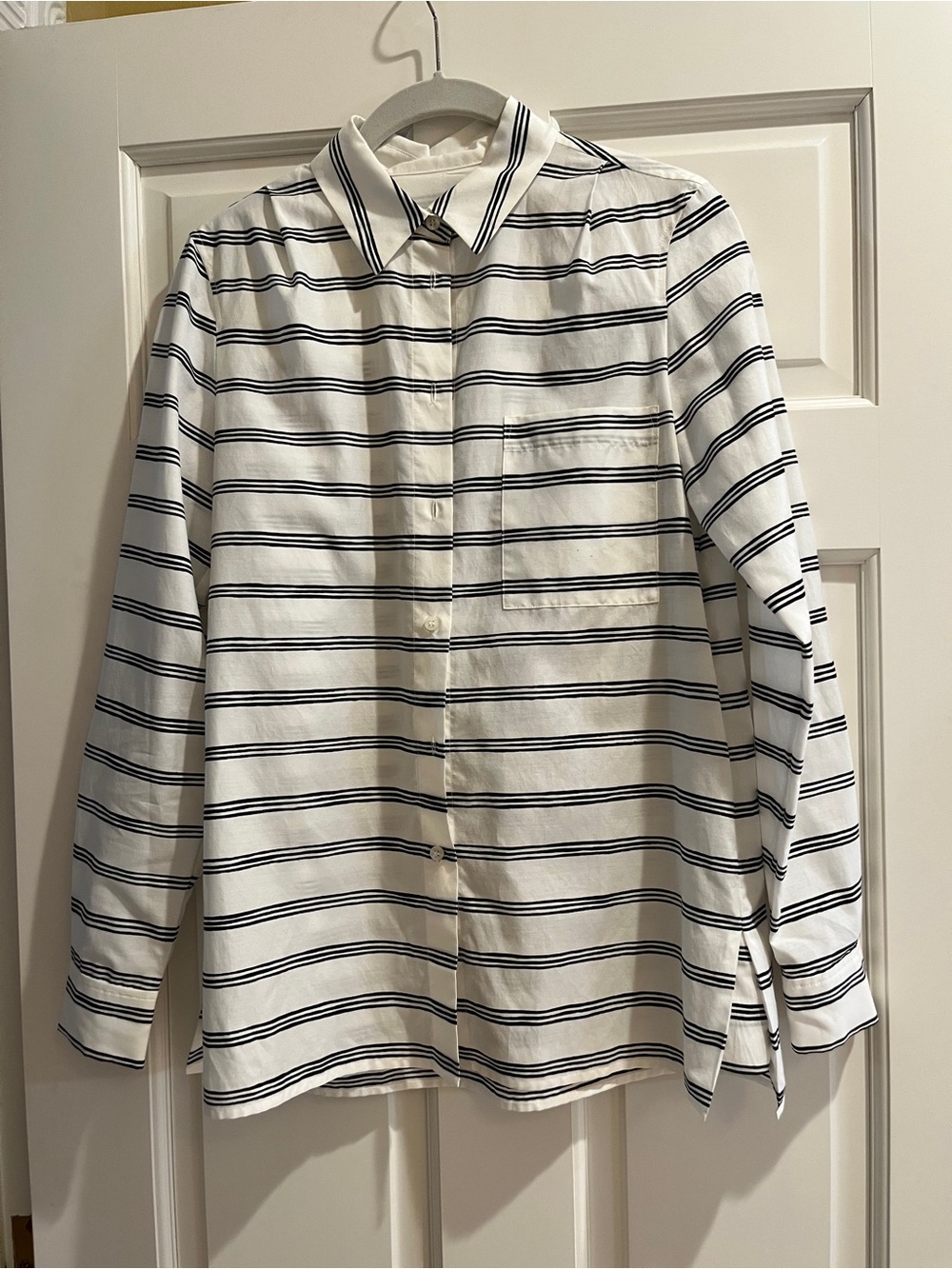 NWOT Women’s Lacoste🐊Spread Collar Long Sleeve Striped Shirt Size 34 (US 2/4) - Picture 2 of 11